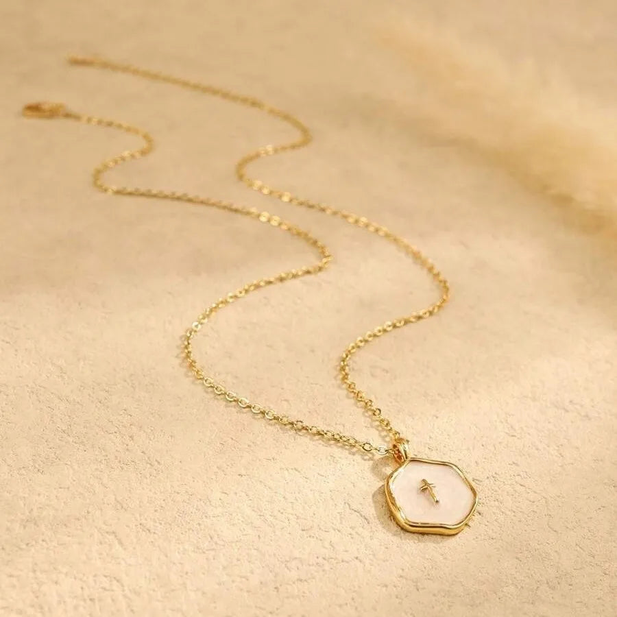 Collier Croix Symbolique